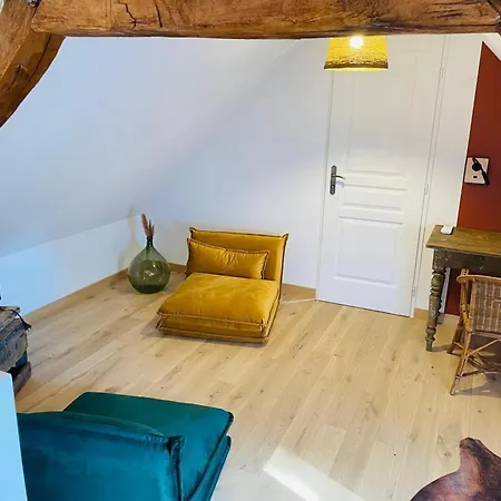 Holiday home Avec Spa, Cheminee, Nature Et Confort A - Fr-1-489-522 Montaigu-le-Blin